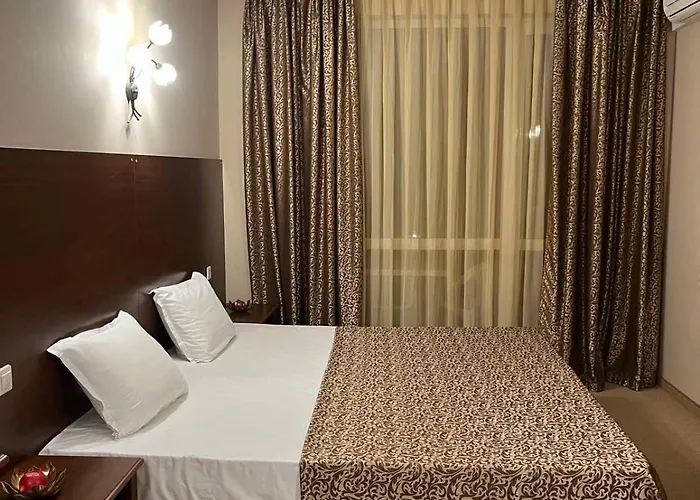 Апартамент Private Festa *